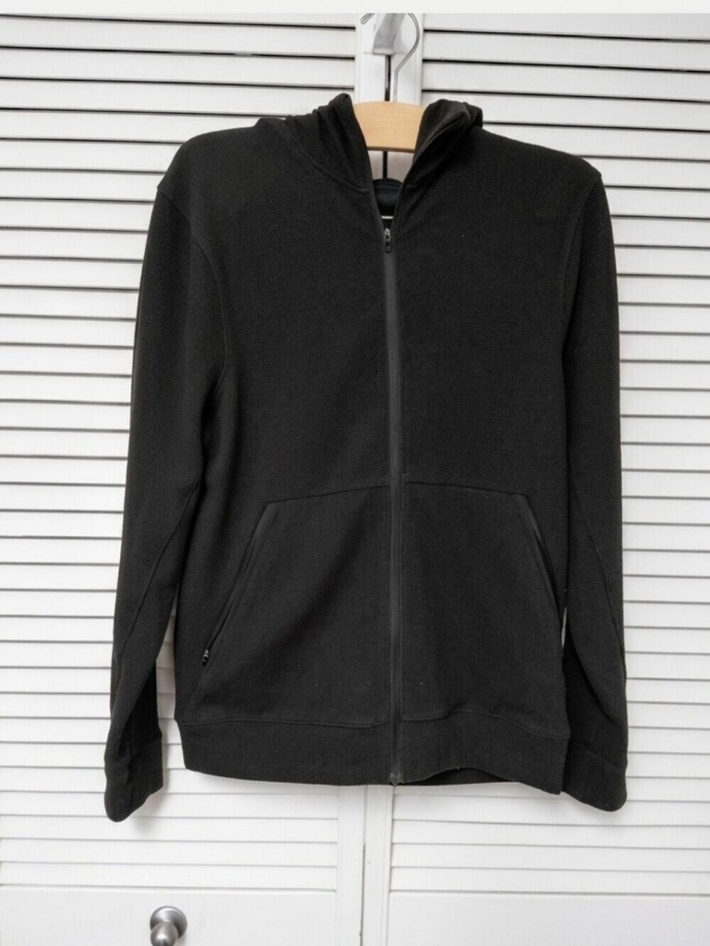 Men's Lululemon Waffle Knit Black Full-Zip Hoodie